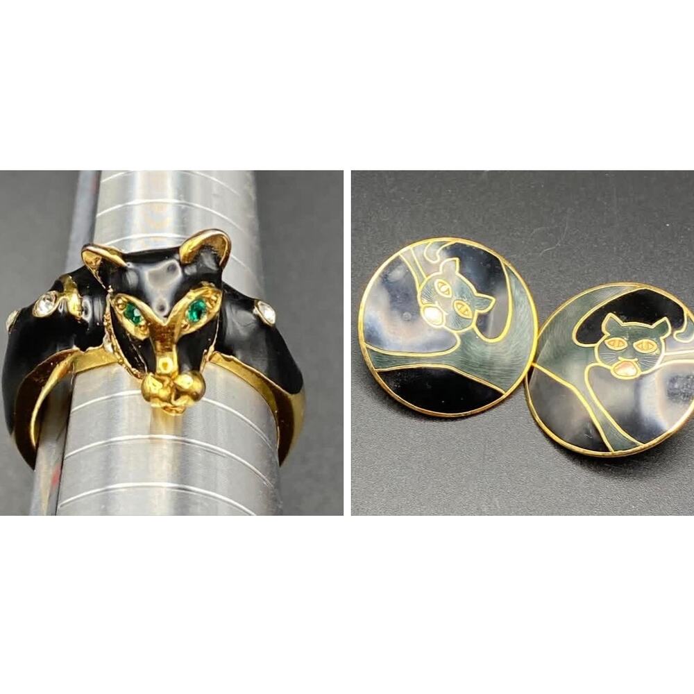 Vintage Jackie Collins Black Enamel  Panther Green Crystal Eyes Gold Tone Ring